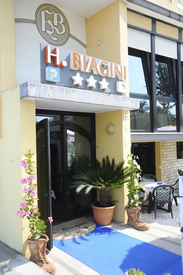 Hotel Biagini Rimini Exterior foto