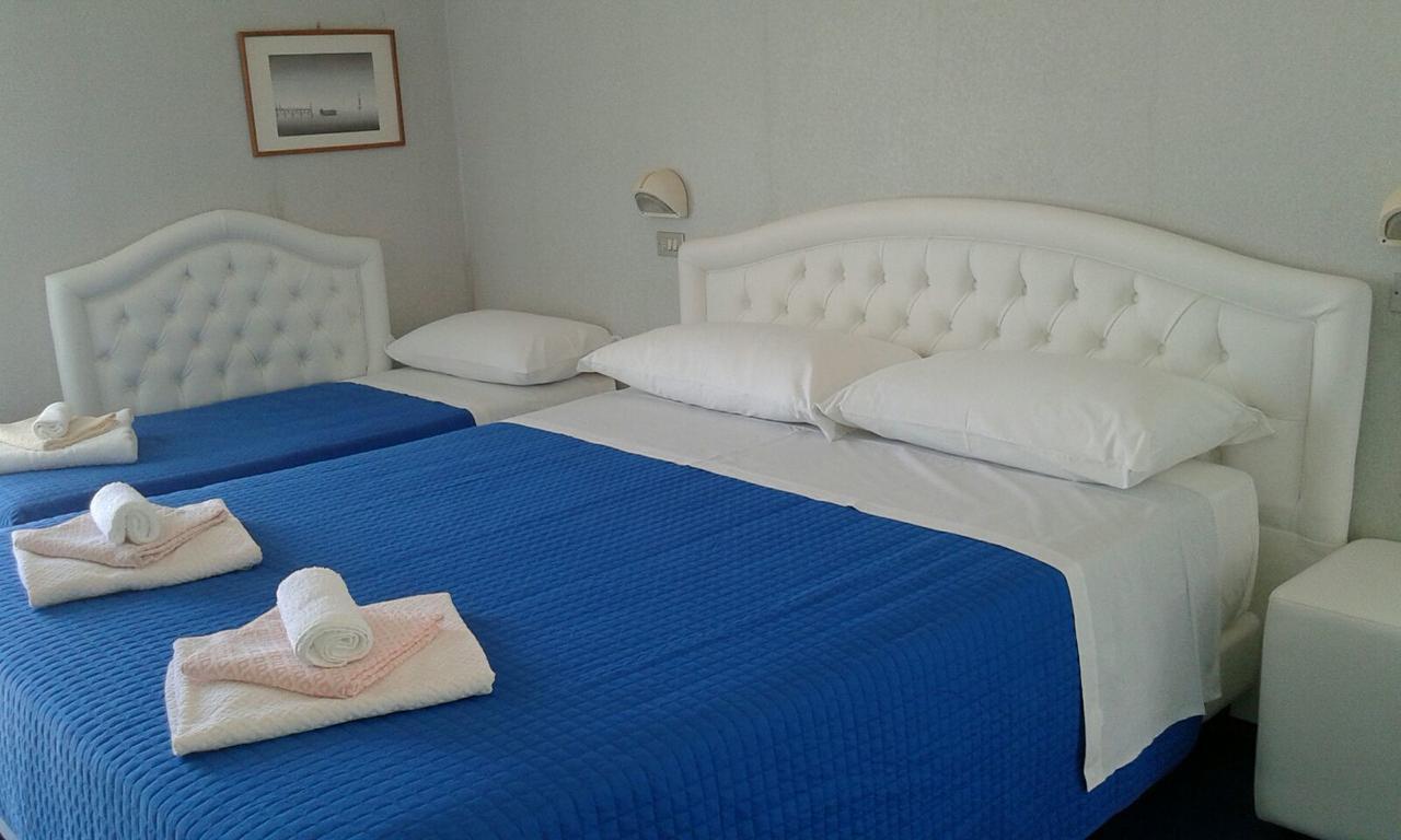 Hotel Biagini Rimini Exterior foto