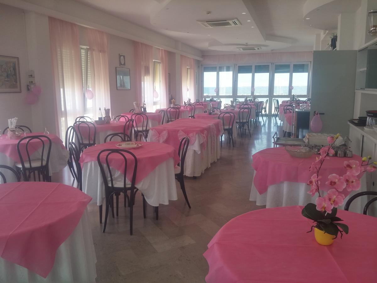 Hotel Biagini Rimini Exterior foto