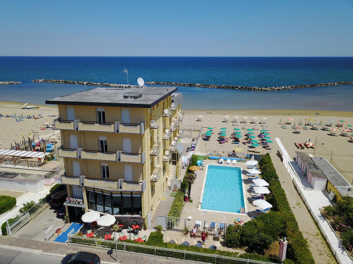 Hotel Biagini Rimini Exterior foto